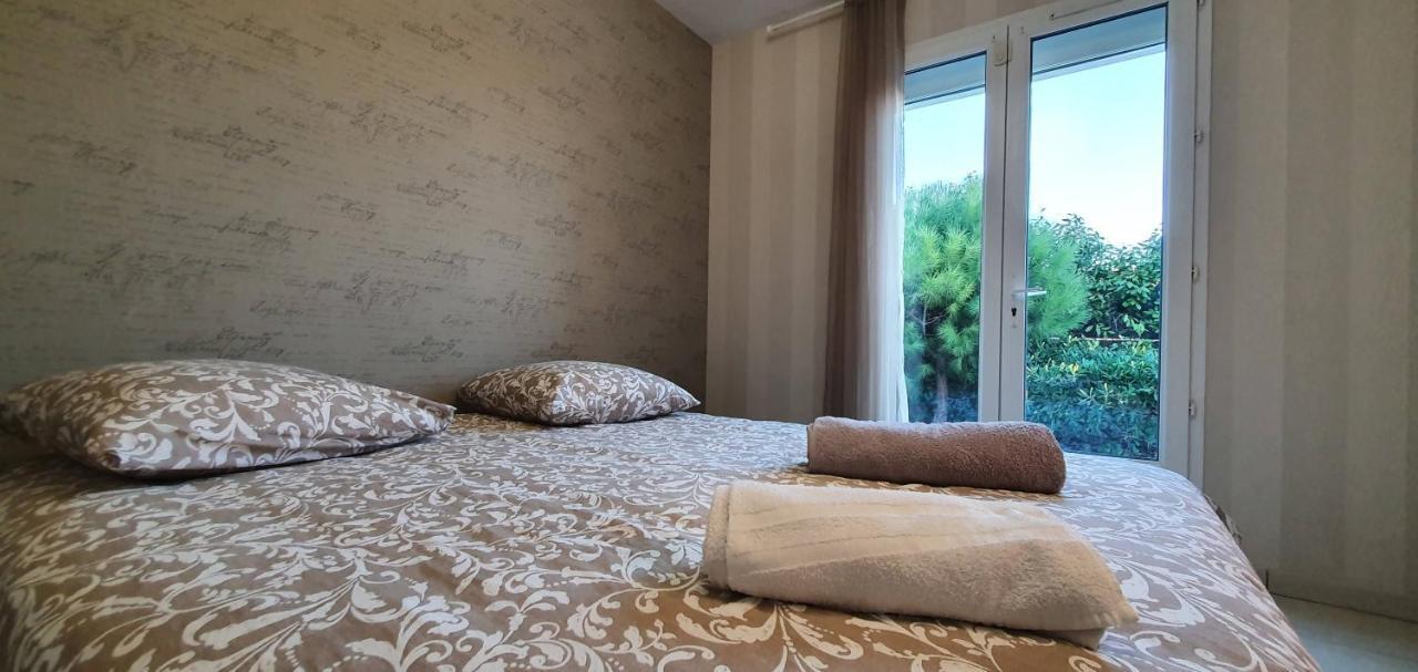 La Villa De L'Olivier Piscine Privee Et Parking 카르카손 외부 사진